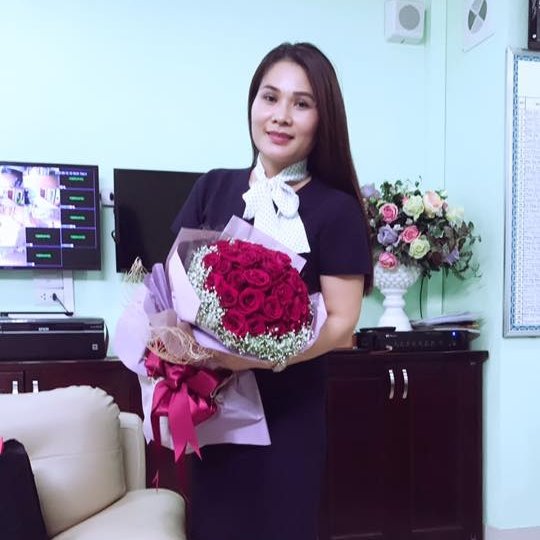 CHỊ TIÊU THỊ HẰNG - HIỆU TRƯỞNG MẦM NON MÙA XUÂN